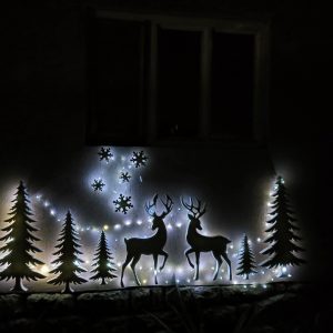 Decorațiune Perete / Gard Crăciun – Brazi și Cerbi (3.5 m lățime)